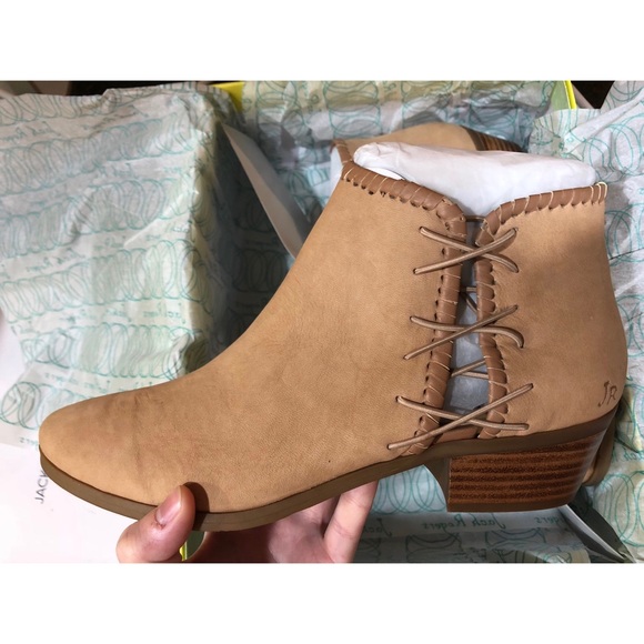 Jack Rogers Shoes - Jack Rogers Reagan Bootie - Oak